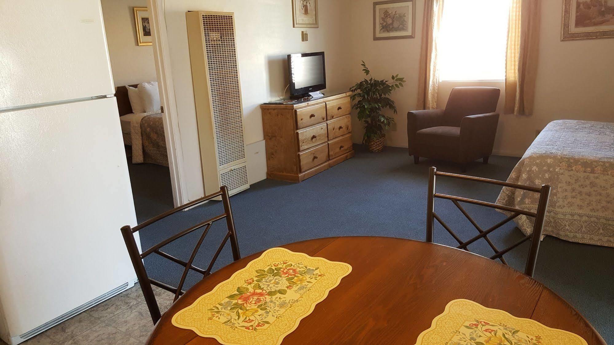 Bishop Village Motel Dış mekan fotoğraf