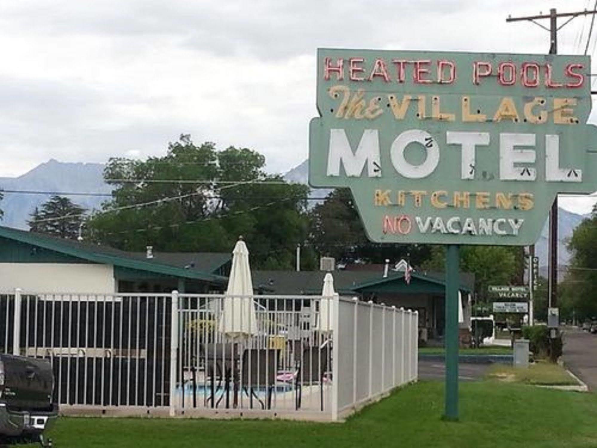 Bishop Village Motel Dış mekan fotoğraf